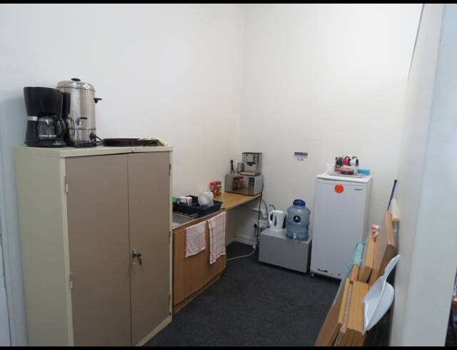 122M² OFFICE TO LET IN PAARDEVLEI